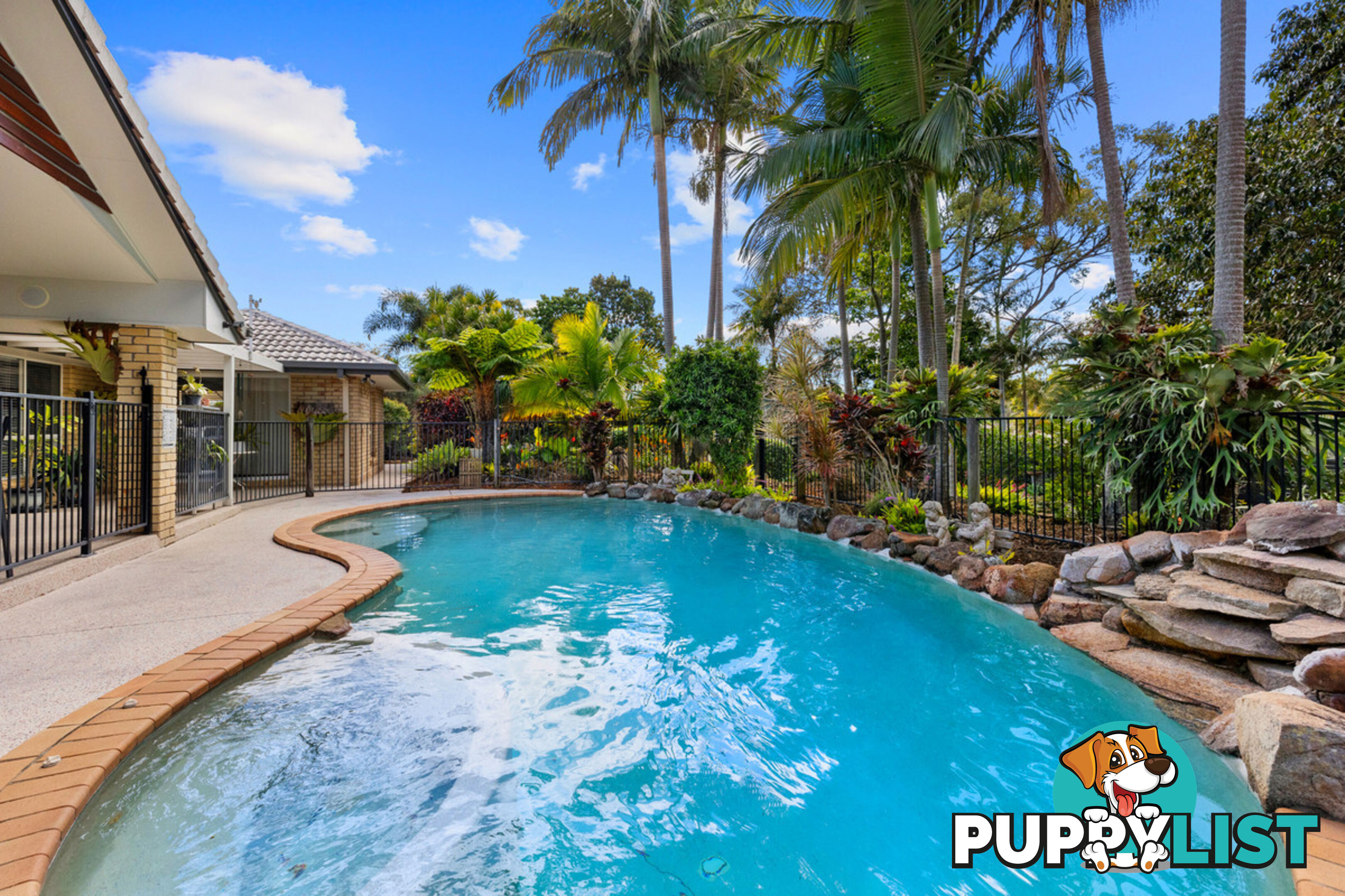 1 Bluebird Court THORNLANDS QLD 4164