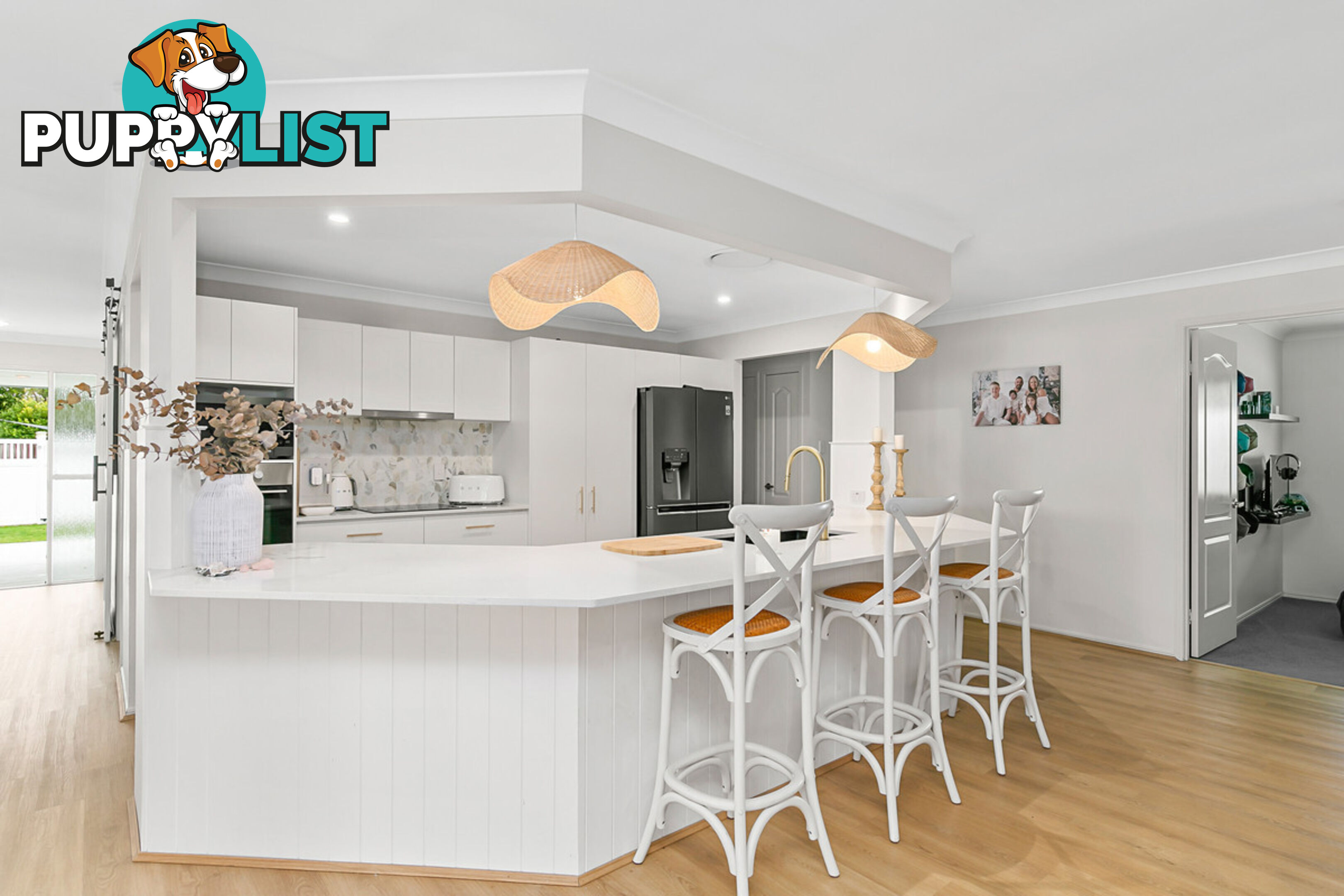 15 Tathra Court REDLAND BAY QLD 4165