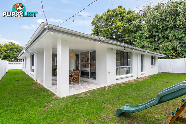 15 Tathra Court REDLAND BAY QLD 4165