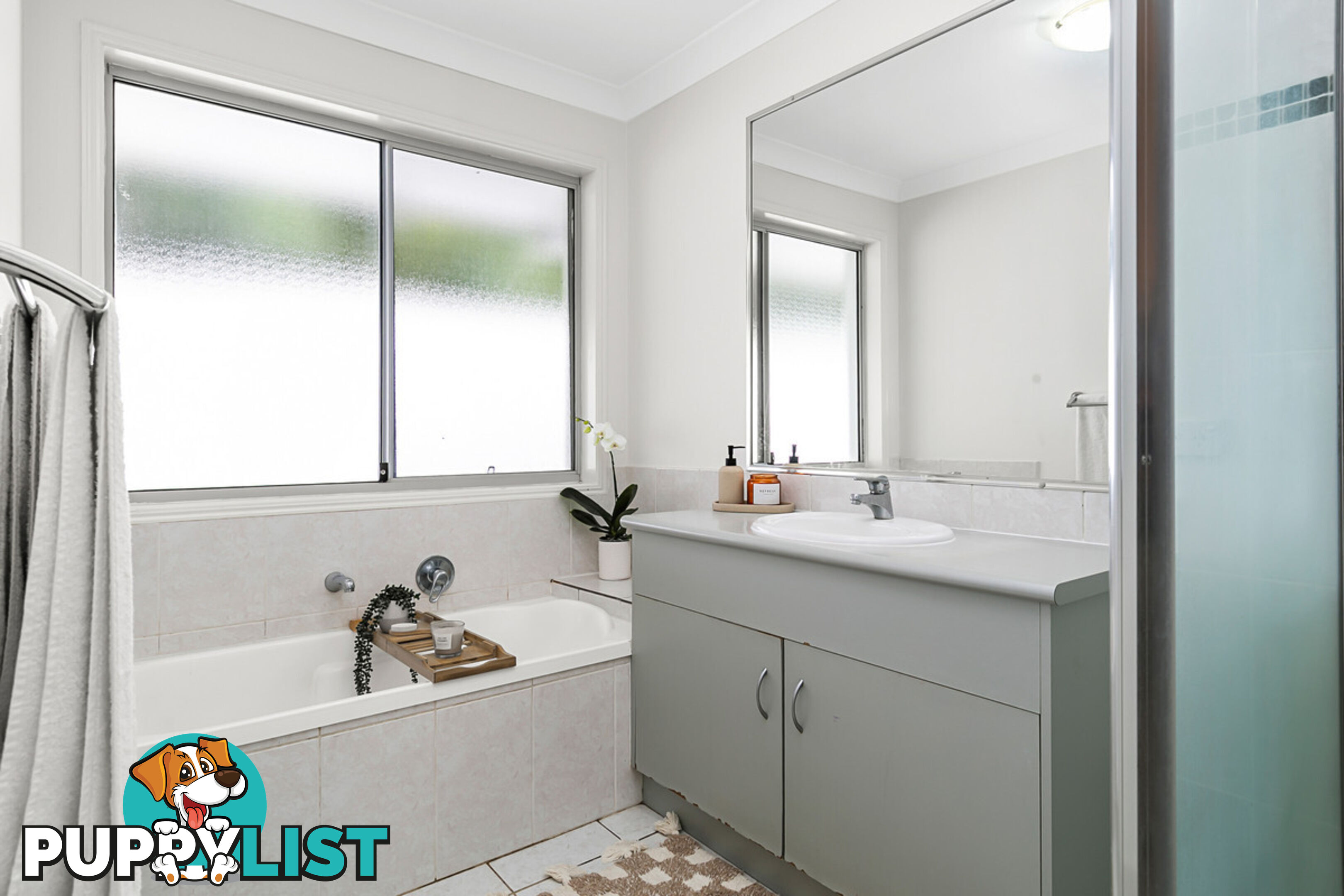 15 Tathra Court REDLAND BAY QLD 4165