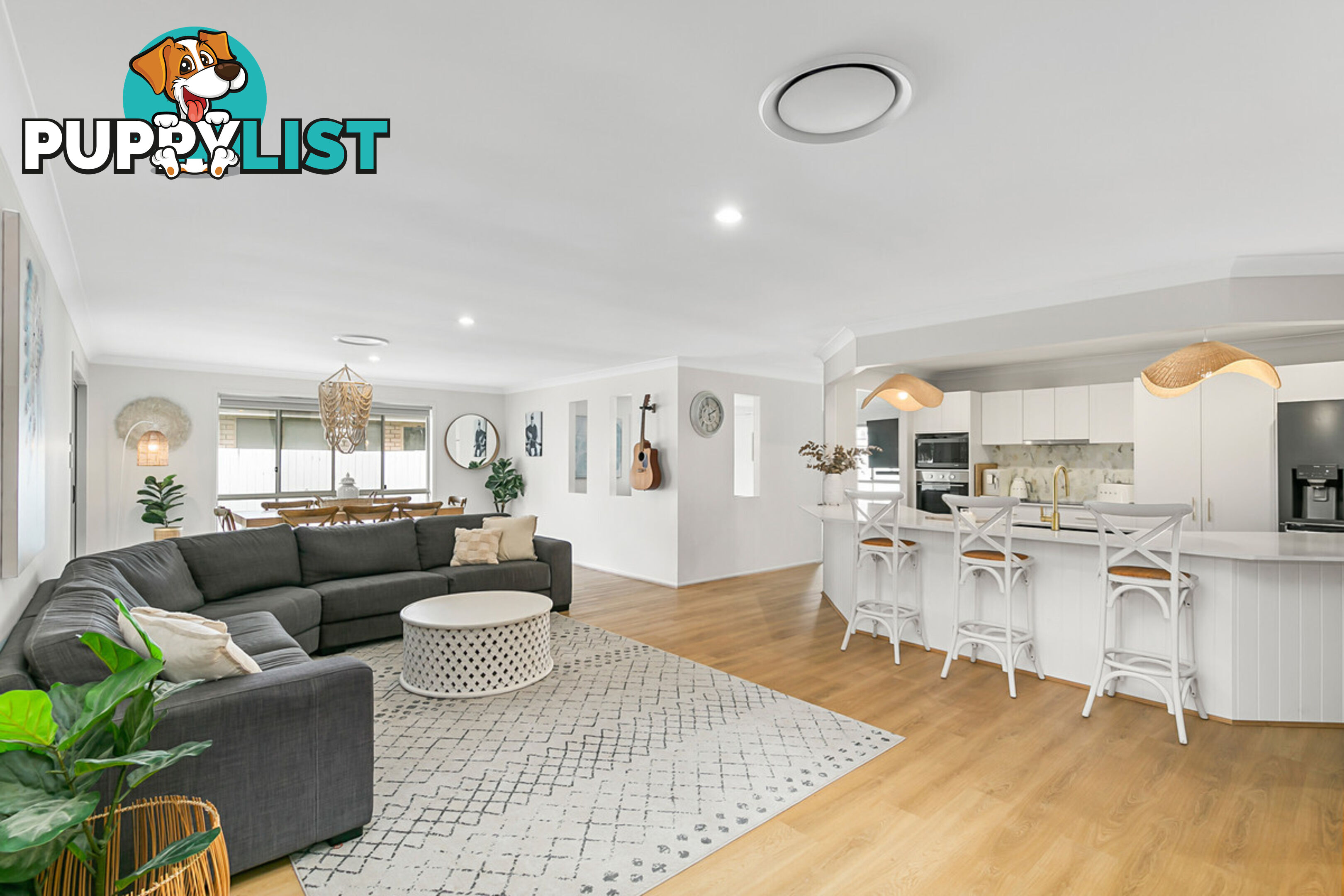 15 Tathra Court REDLAND BAY QLD 4165