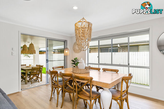 15 Tathra Court REDLAND BAY QLD 4165