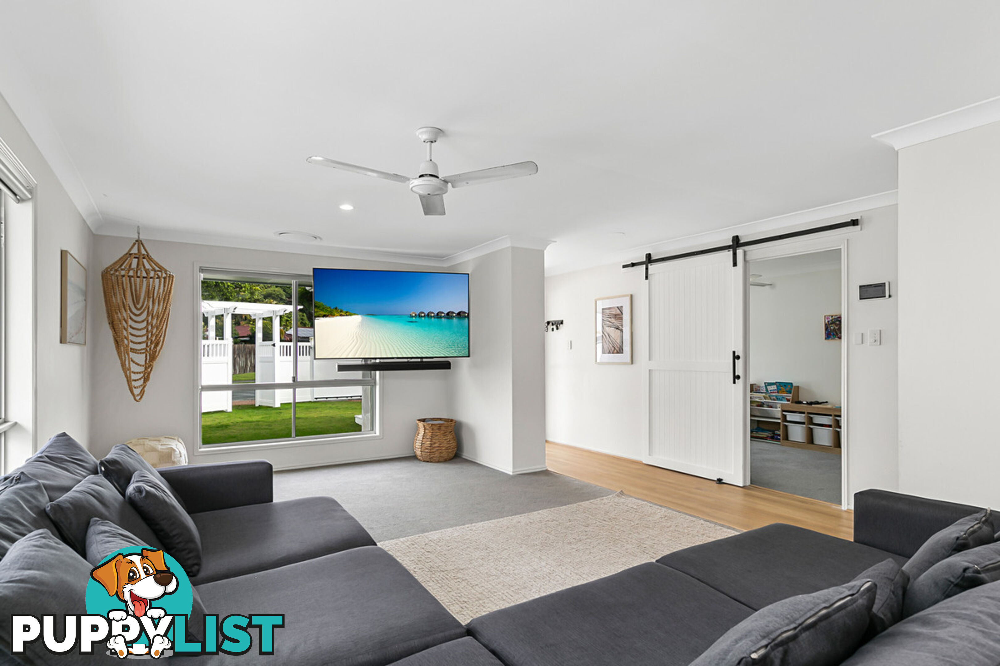 15 Tathra Court REDLAND BAY QLD 4165