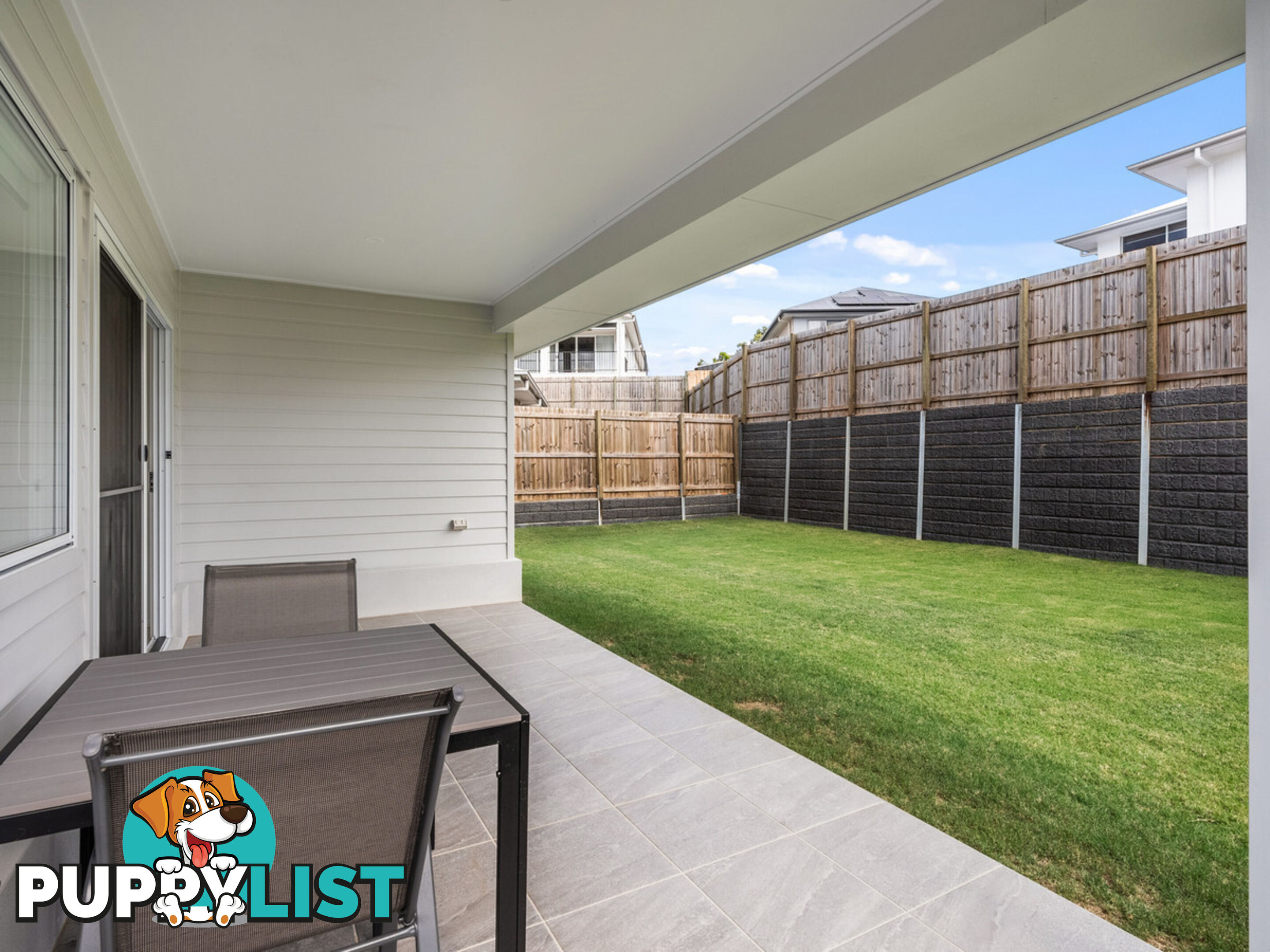 6 Brittle Street REDLAND BAY QLD 4165