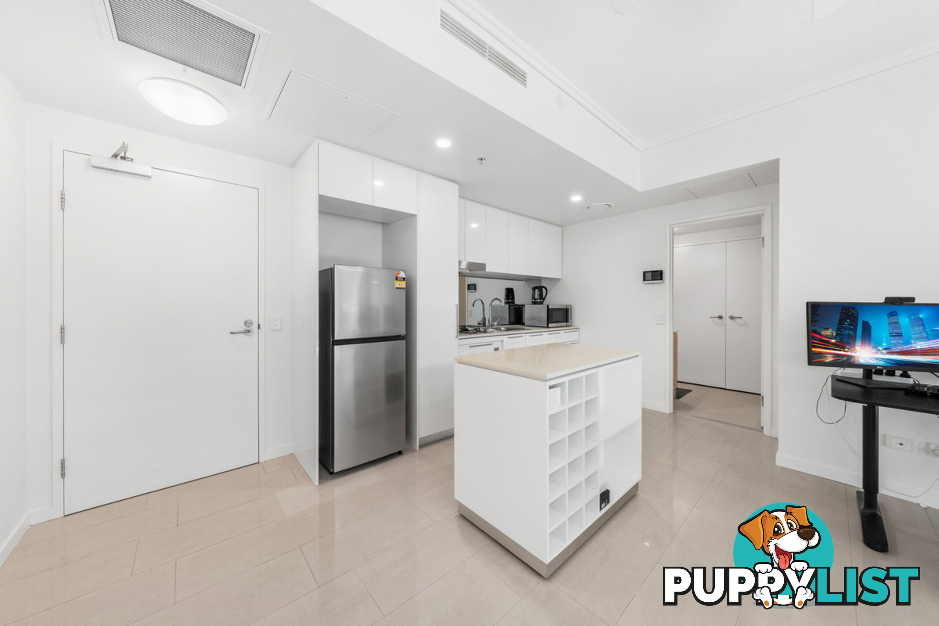 10004/8 Harbour Road HAMILTON QLD 4007
