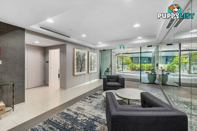 10004/8 Harbour Road HAMILTON QLD 4007