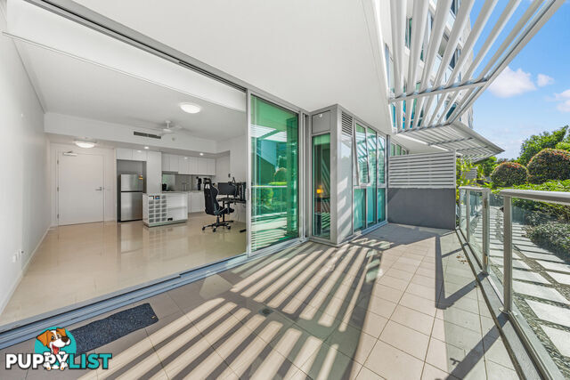 10004/8 Harbour Road HAMILTON QLD 4007