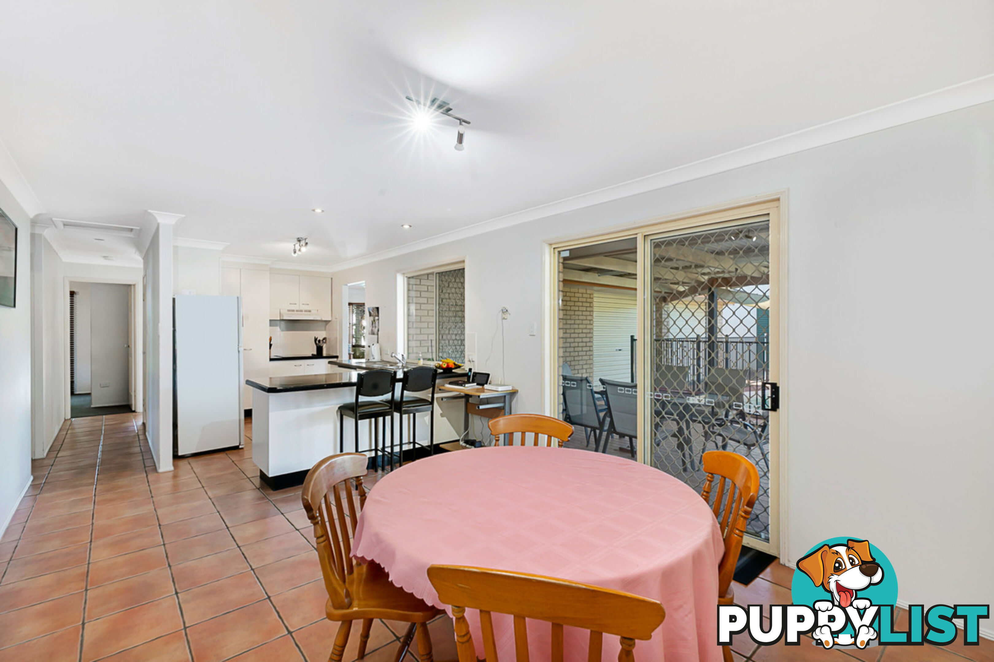 22 Spruce Avenue VICTORIA POINT QLD 4165