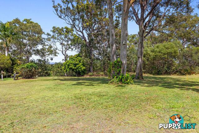 76 Tahlin Drive RUSSELL ISLAND QLD 4184