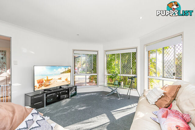 33 Seagull Street VICTORIA POINT QLD 4165