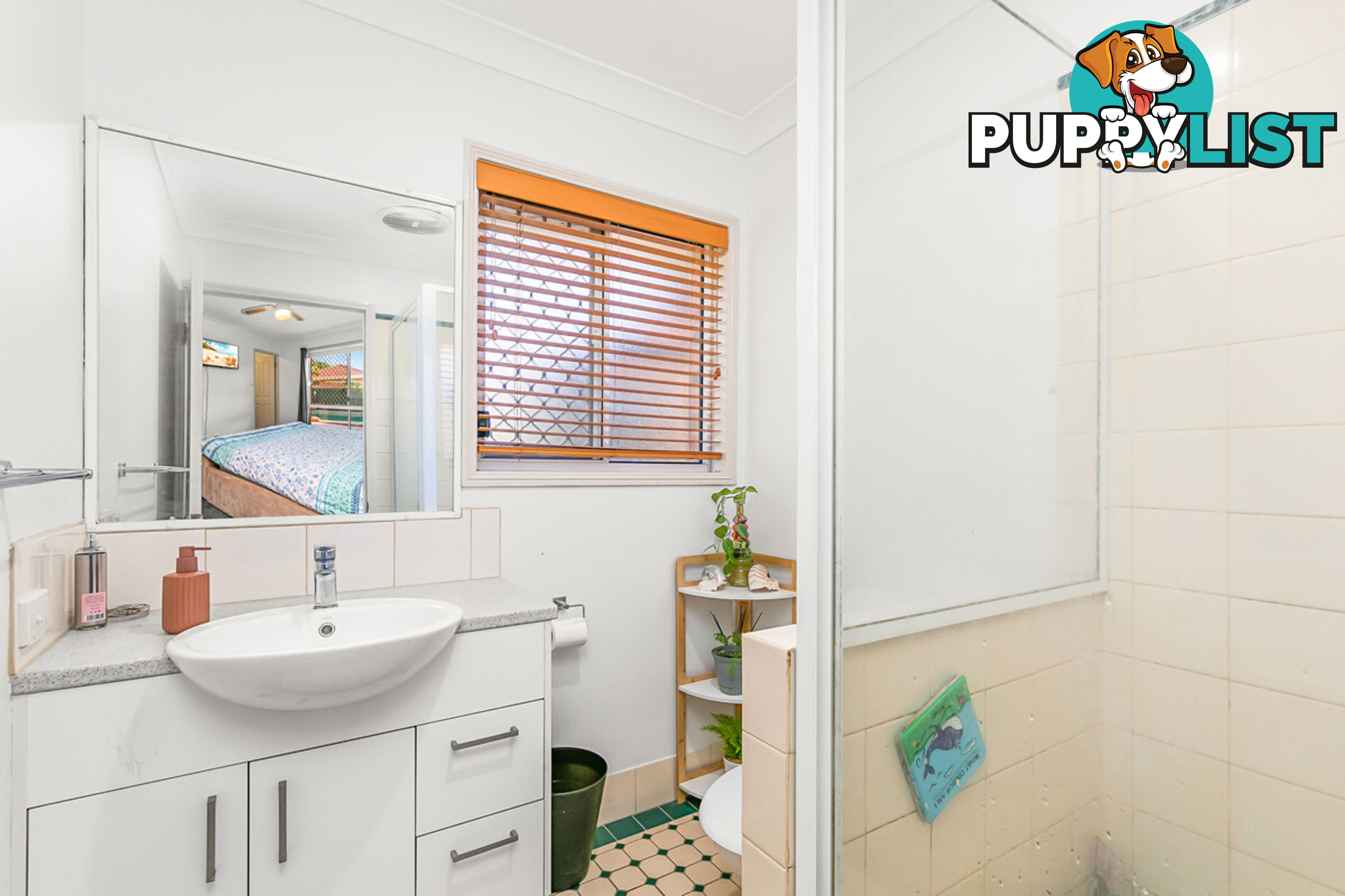 33 Seagull Street VICTORIA POINT QLD 4165