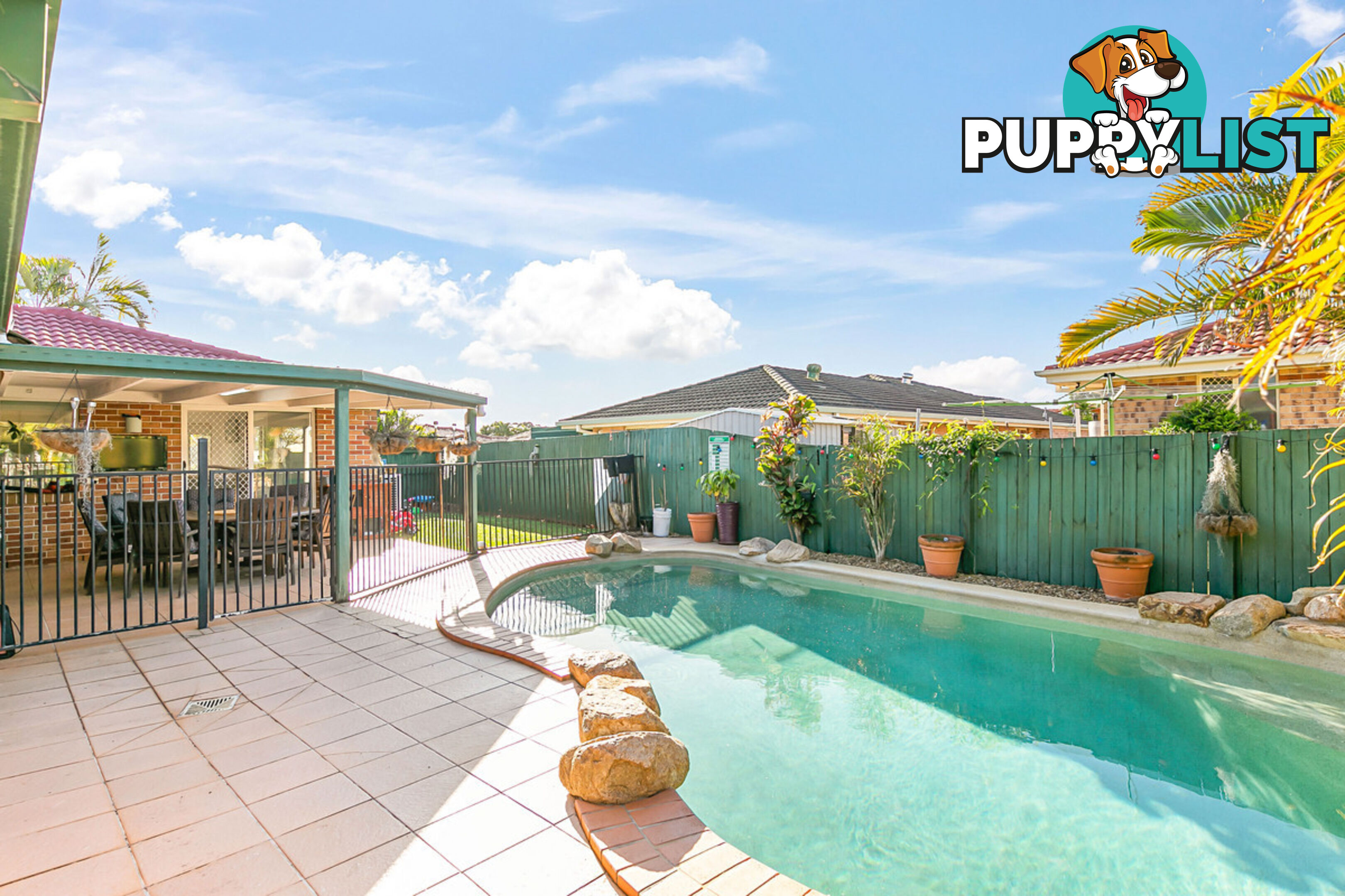 33 Seagull Street VICTORIA POINT QLD 4165