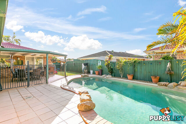 33 Seagull Street VICTORIA POINT QLD 4165