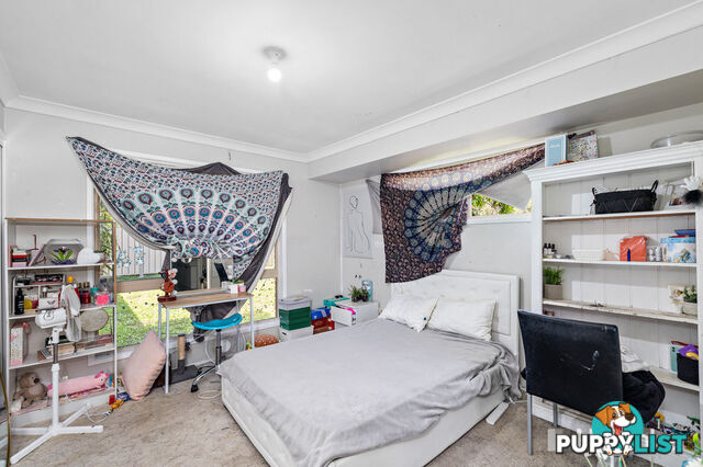 9 Poinciana Avenue VICTORIA POINT QLD 4165