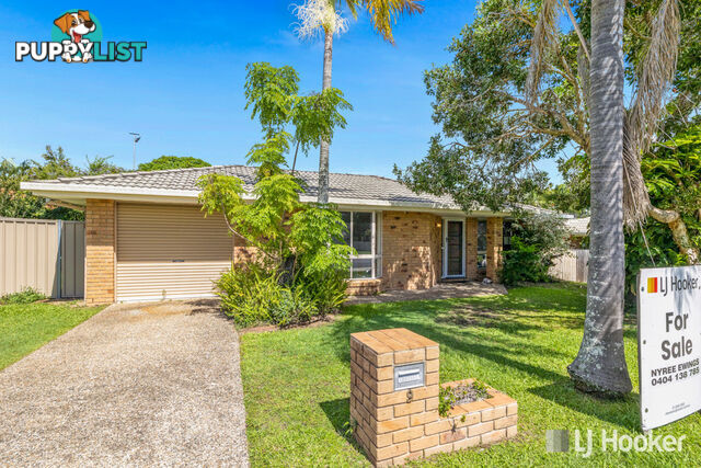 9 Poinciana Avenue VICTORIA POINT QLD 4165