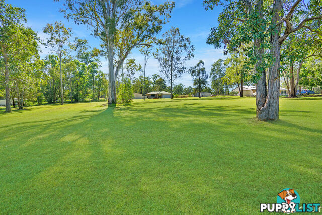 31 - 35 Sandpiper Drive SOUTH MACLEAN QLD 4280