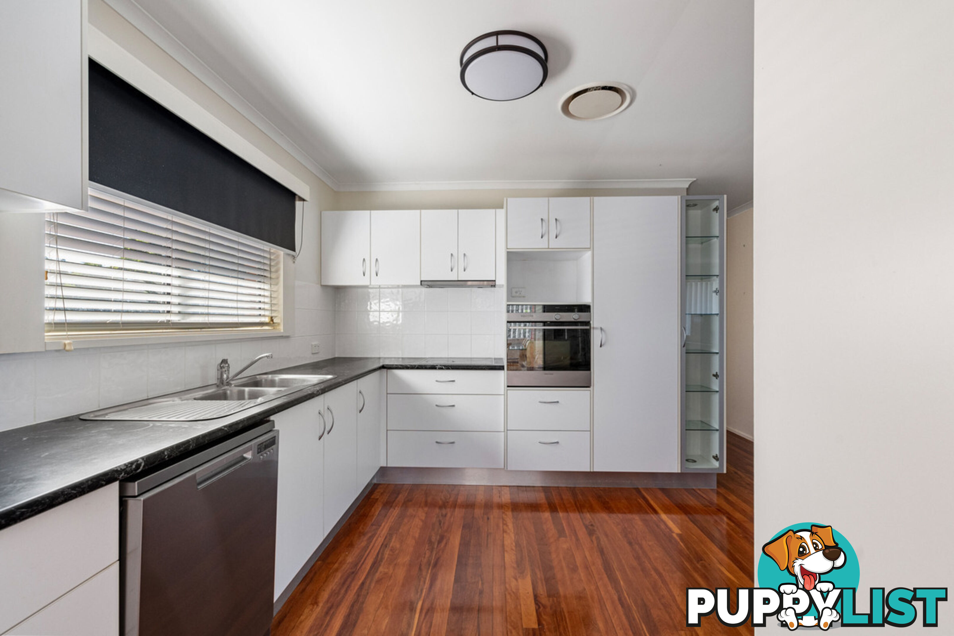 31 Jania Street REDLAND BAY QLD 4165