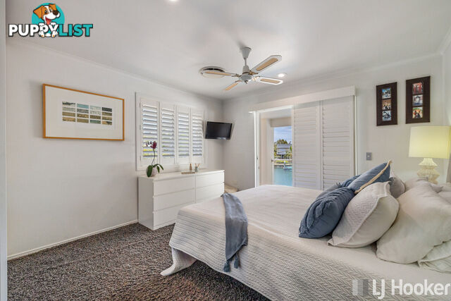 27 Compass Court RABY BAY QLD 4163