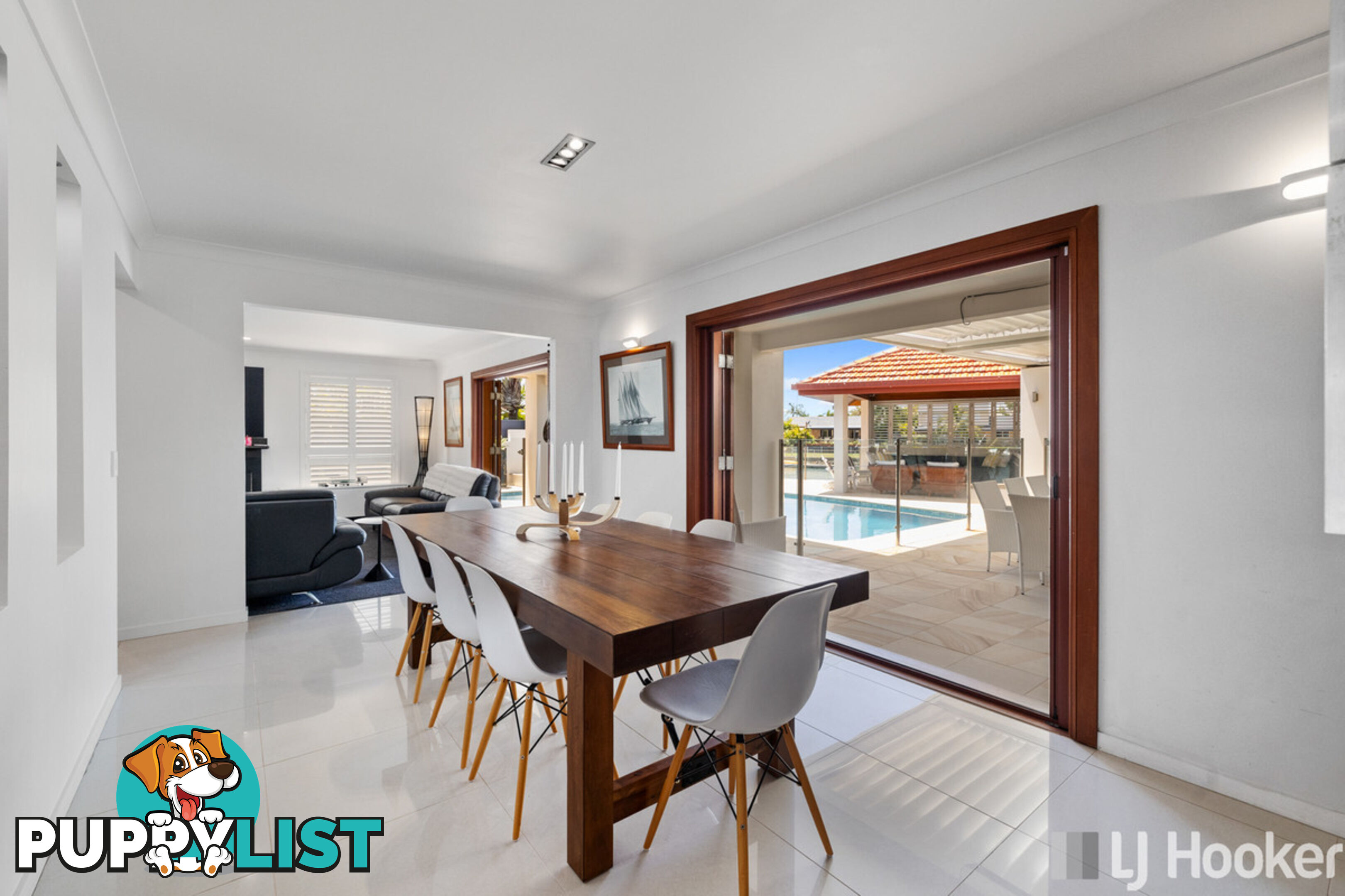 27 Compass Court RABY BAY QLD 4163