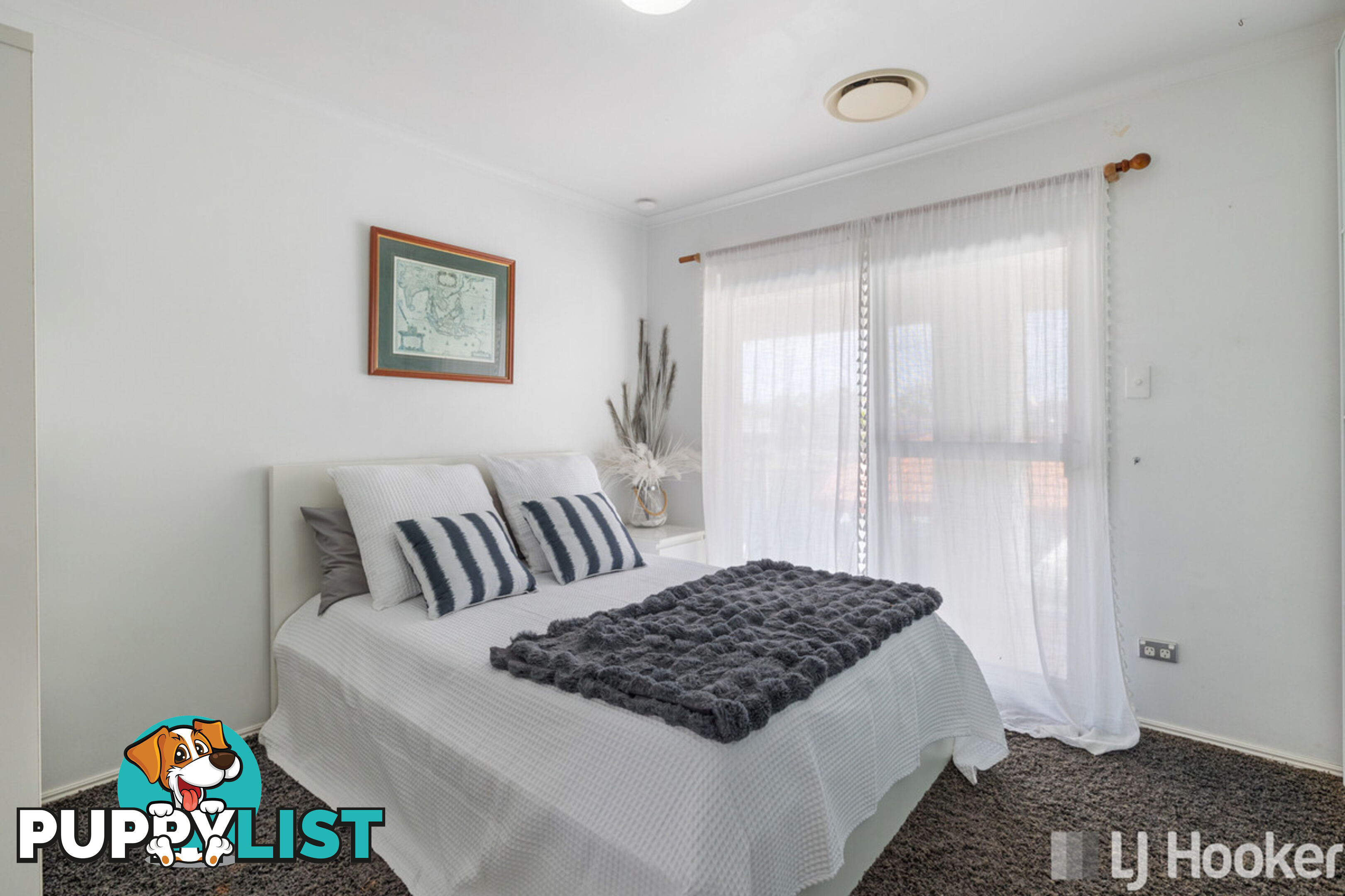 27 Compass Court RABY BAY QLD 4163