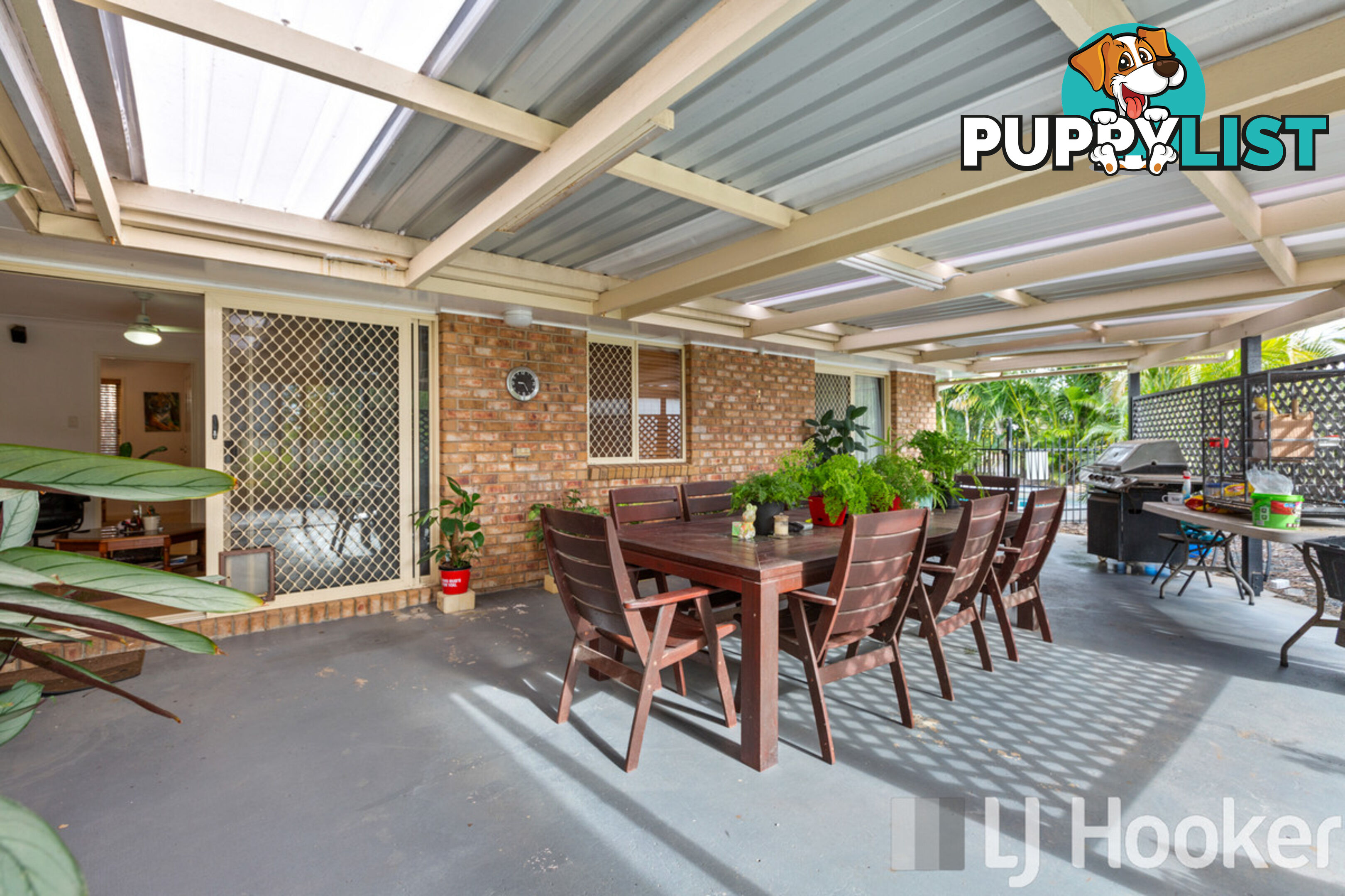 5 Poinciana Avenue VICTORIA POINT QLD 4165