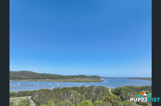 70 Prior Way RUSSELL ISLAND QLD 4184