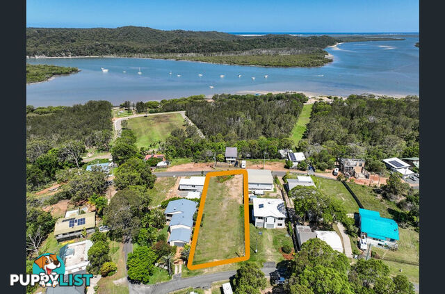 70 Prior Way RUSSELL ISLAND QLD 4184