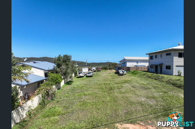 70 Prior Way RUSSELL ISLAND QLD 4184