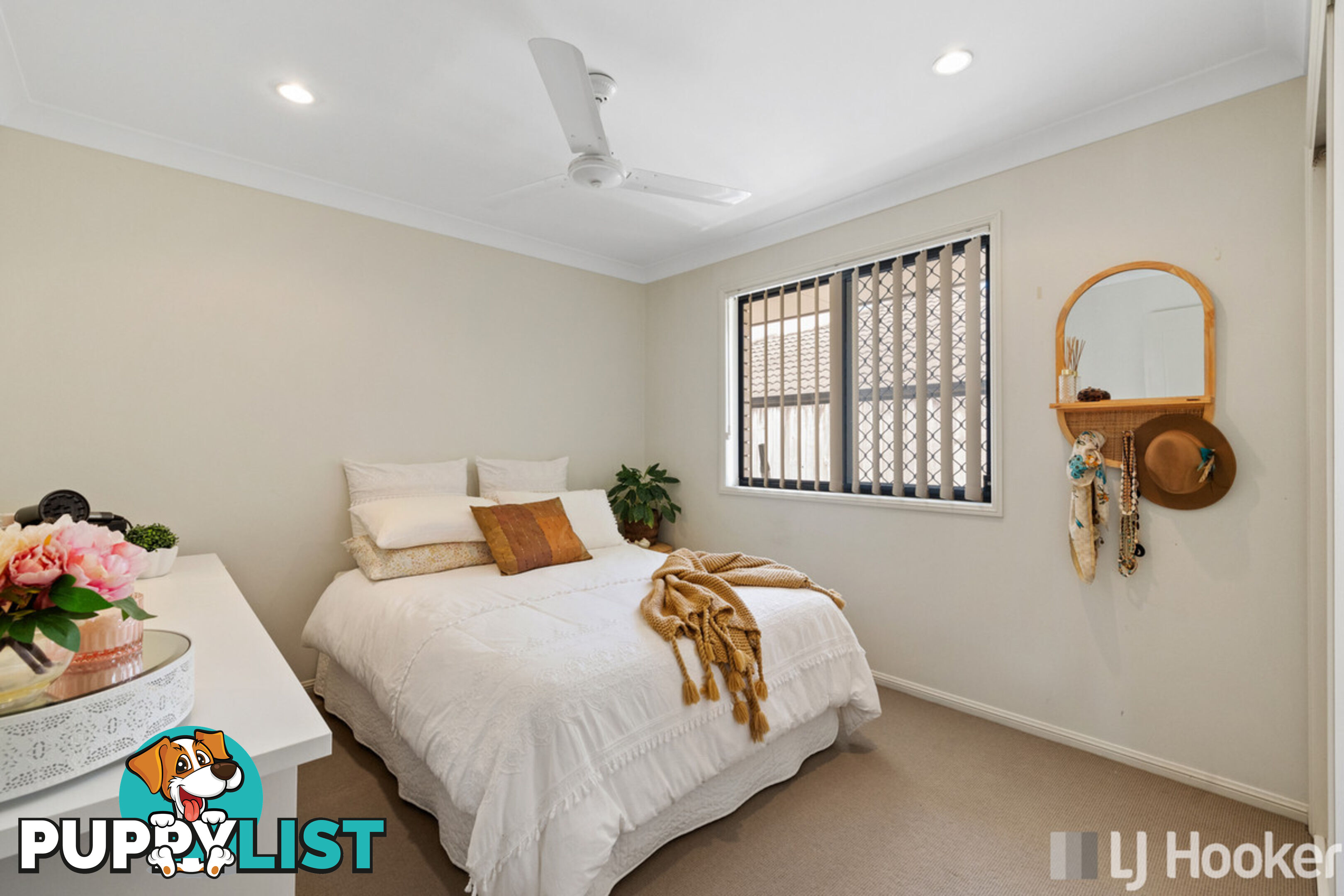 8 Montessa Street VICTORIA POINT QLD 4165