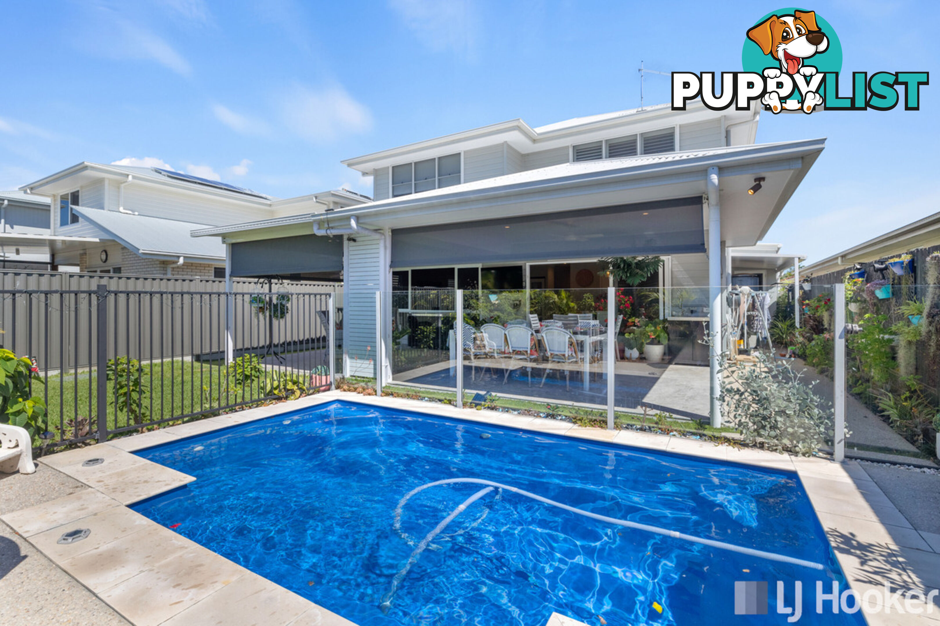 15 Simon Street VICTORIA POINT QLD 4165