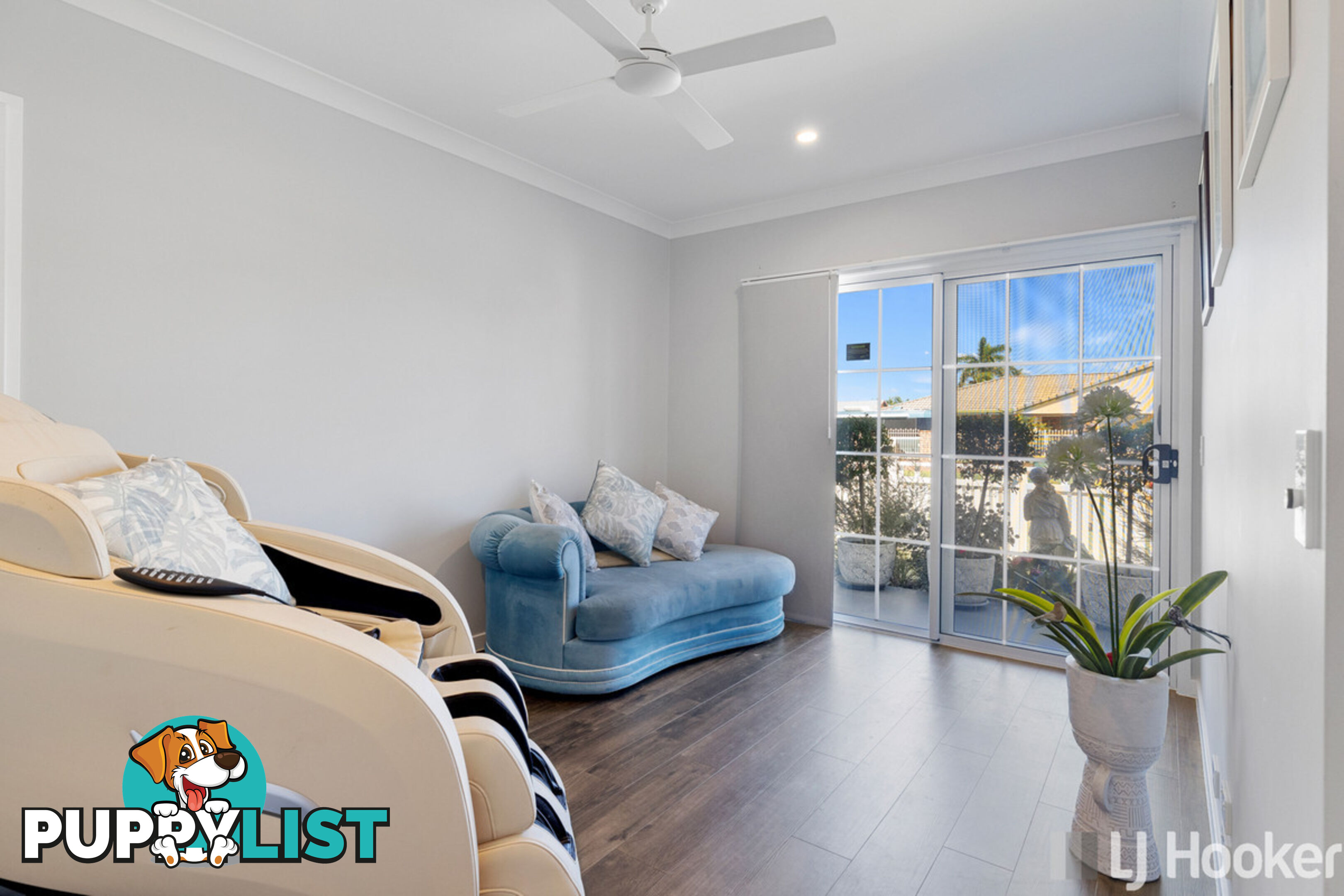 15 Simon Street VICTORIA POINT QLD 4165