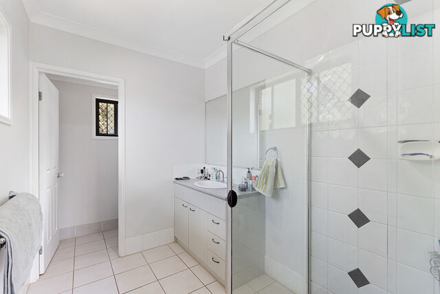 19 Summerhill Street VICTORIA POINT QLD 4165