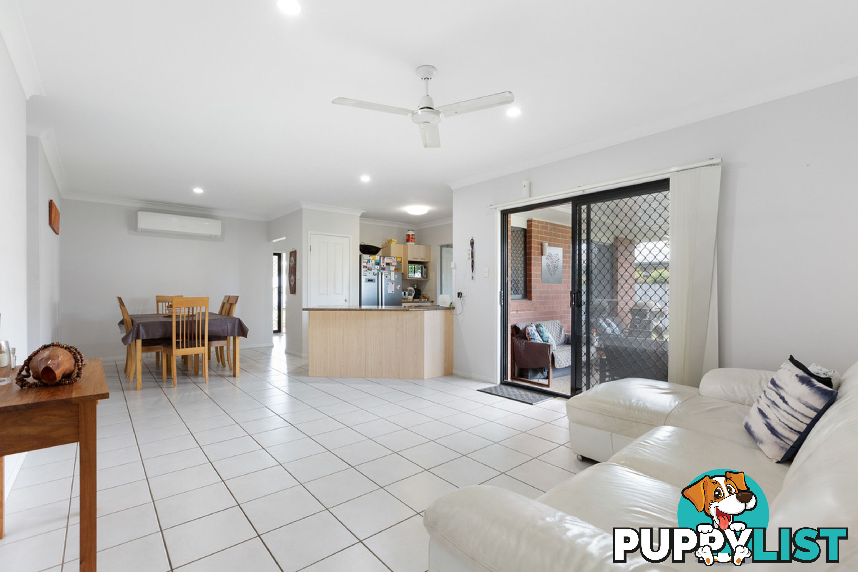 19 Summerhill Street VICTORIA POINT QLD 4165