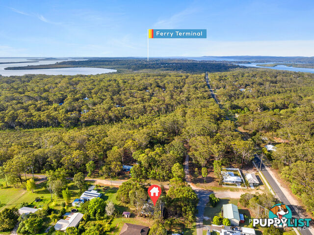 8 Nautilus Parade RUSSELL ISLAND QLD 4184