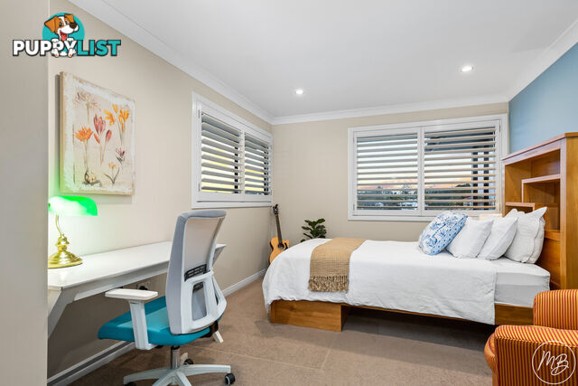 2 Mainroyal Court RABY BAY QLD 4163