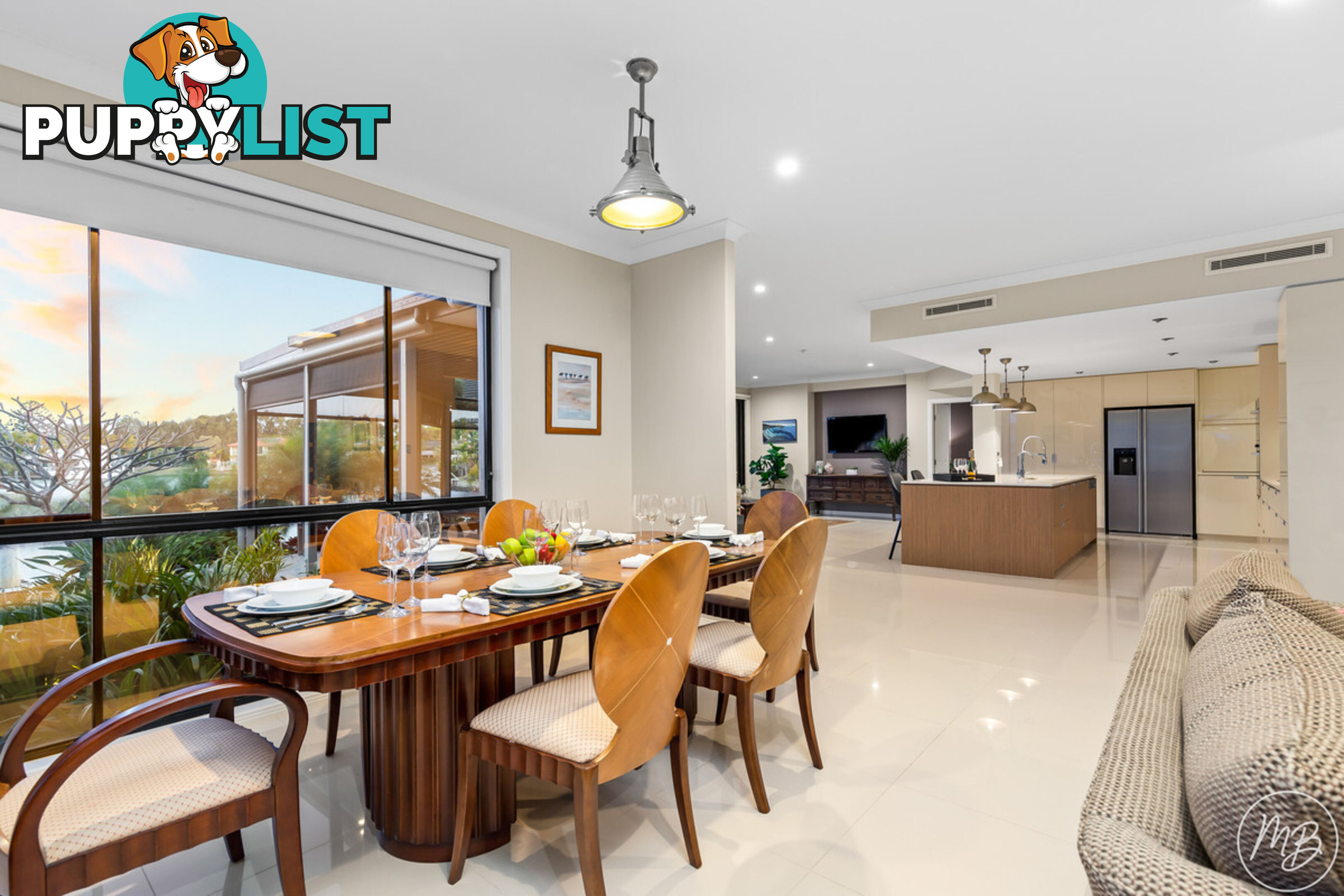 2 Mainroyal Court RABY BAY QLD 4163