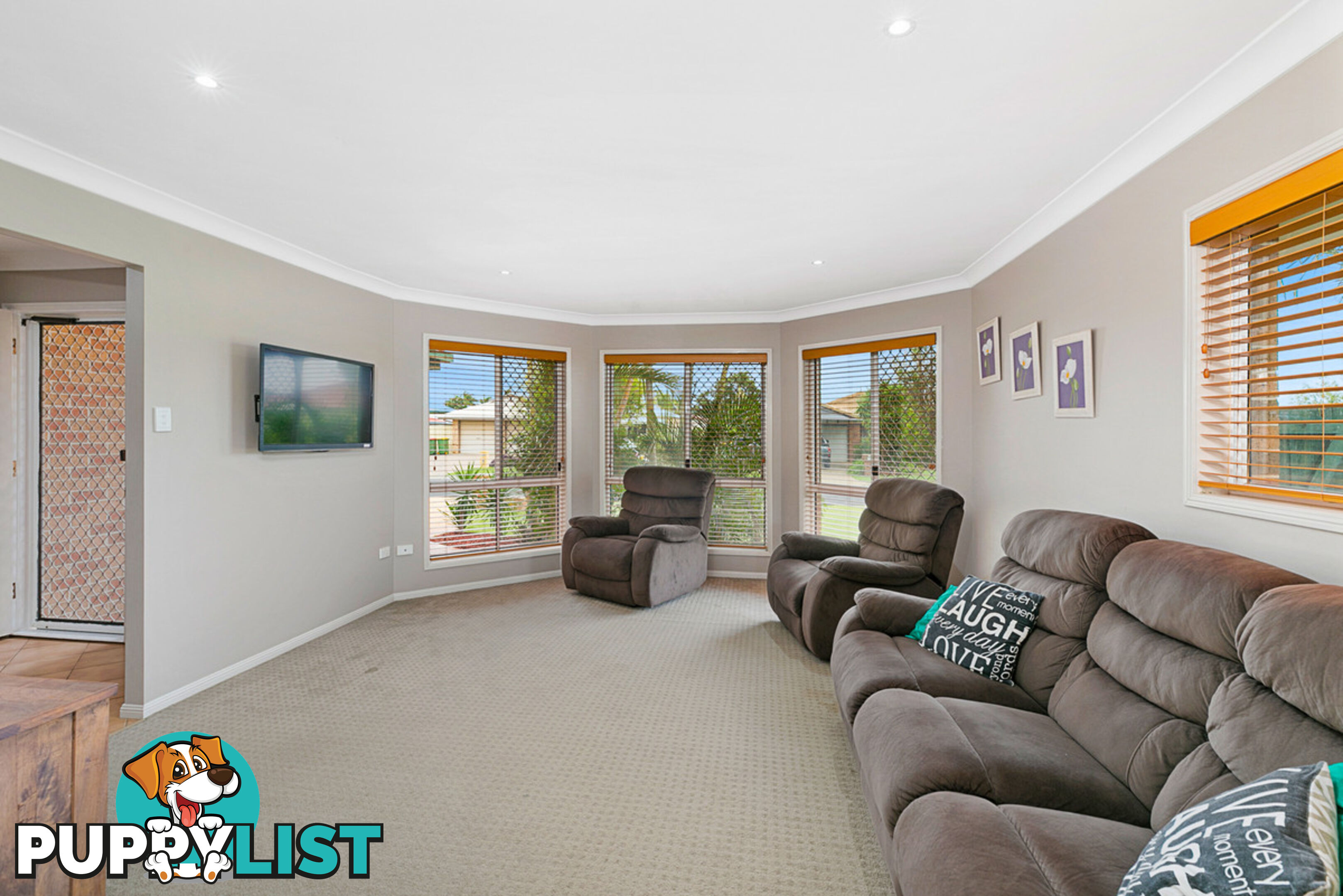 33 Seagull Street VICTORIA POINT QLD 4165