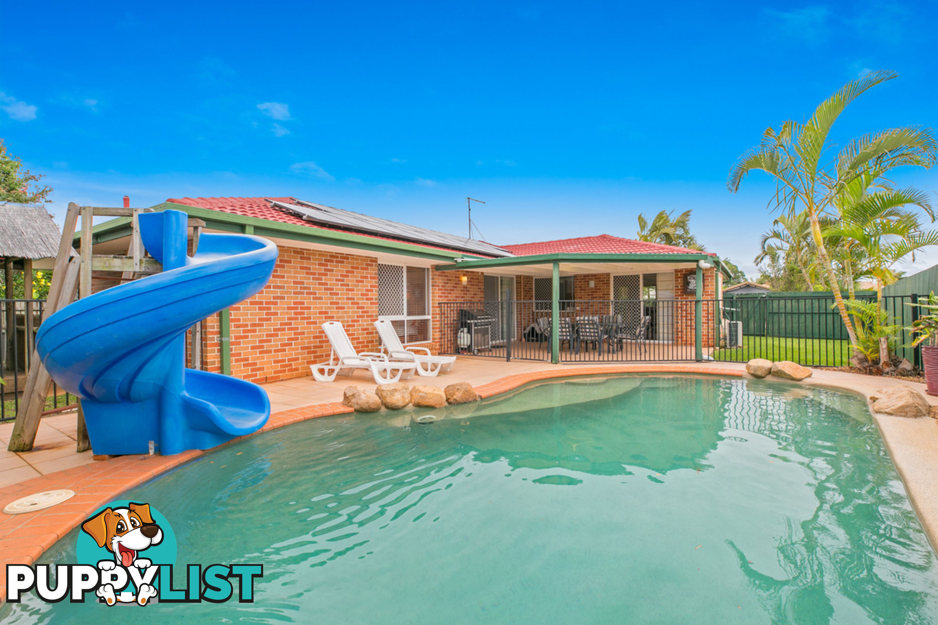 33 Seagull Street VICTORIA POINT QLD 4165