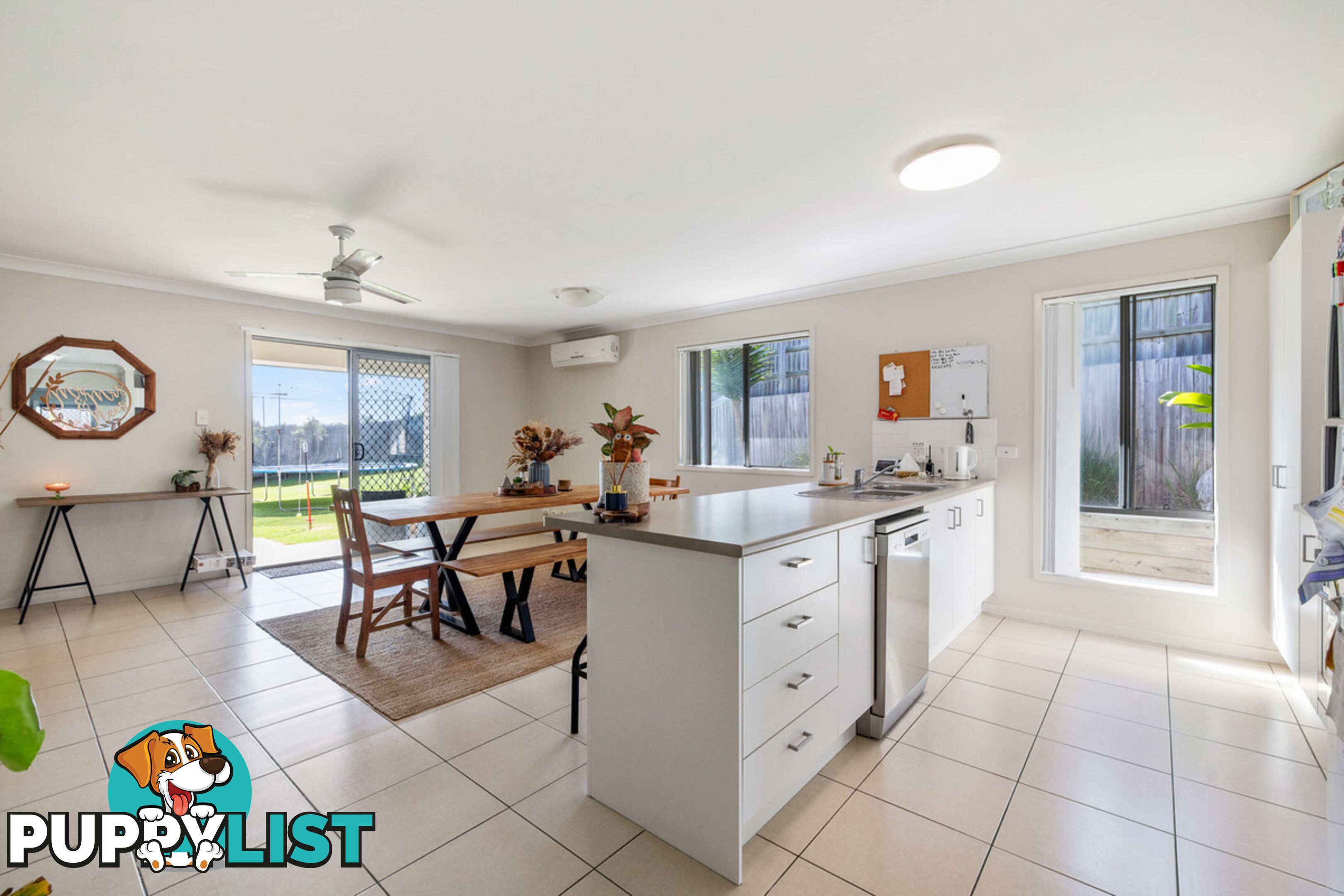 22 John Crescent PIMPAMA QLD 4209