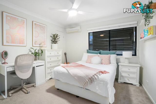 8 Samuel Place SINNAMON PARK QLD 4073