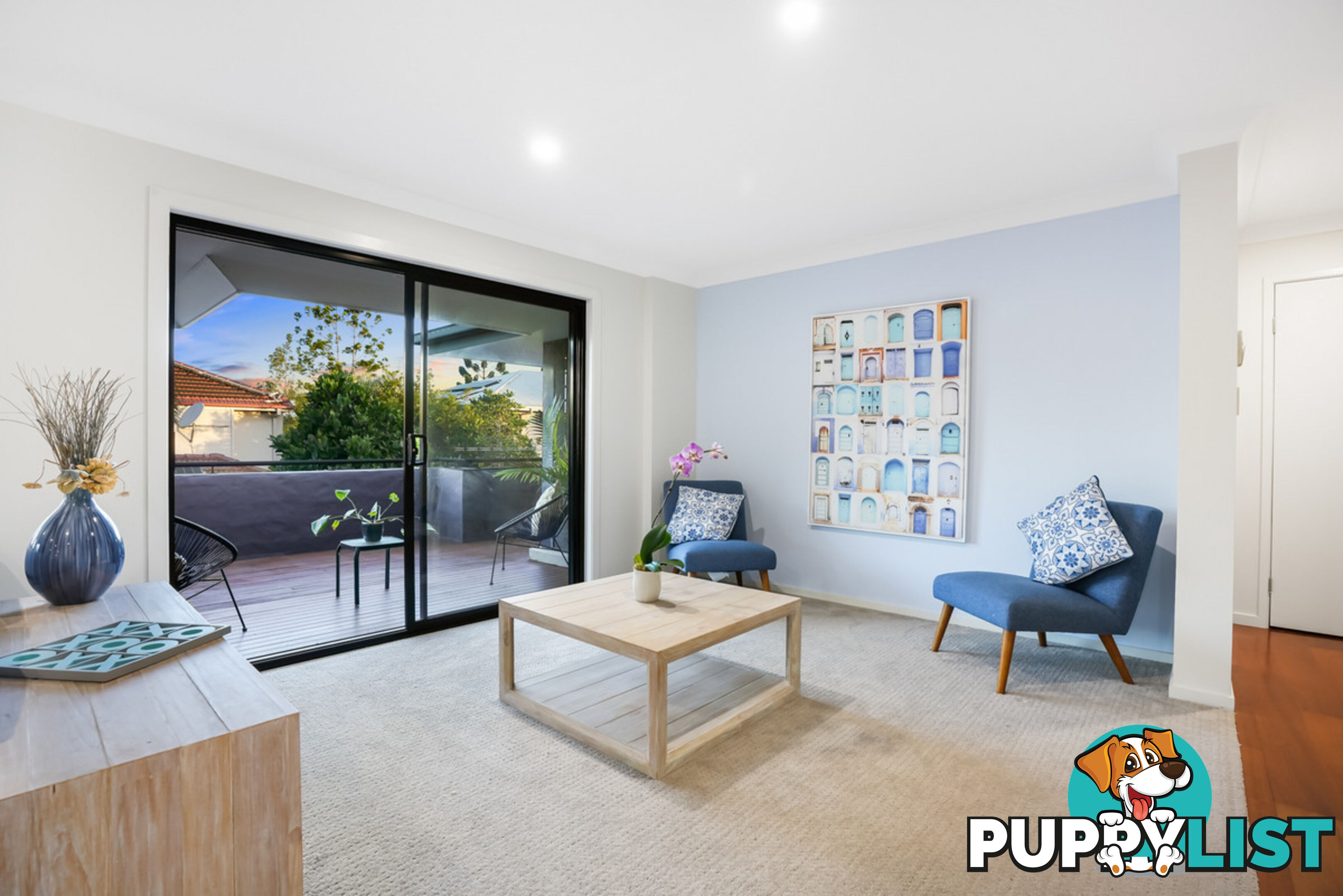 8 Samuel Place SINNAMON PARK QLD 4073