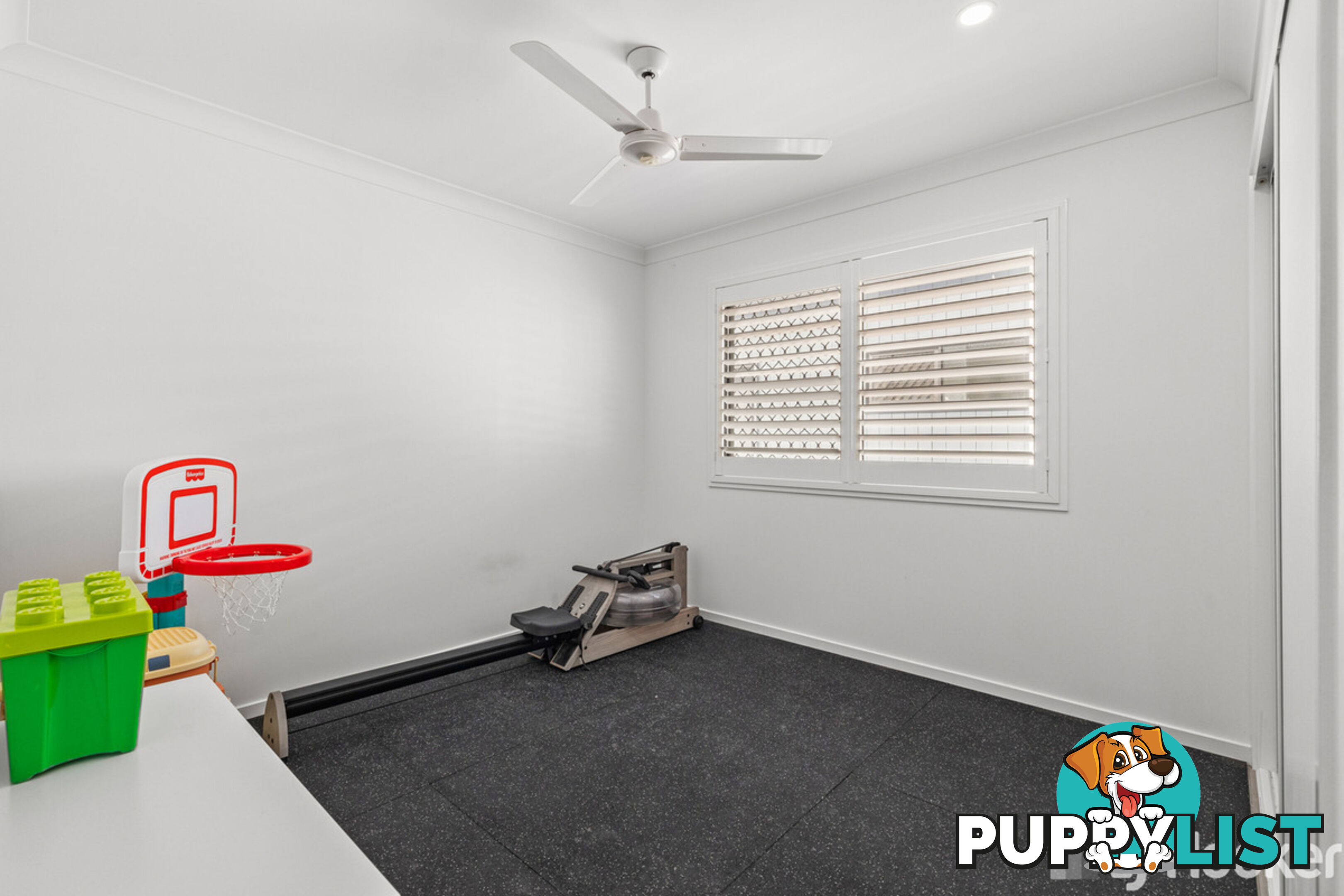 24A South Street THORNLANDS QLD 4164