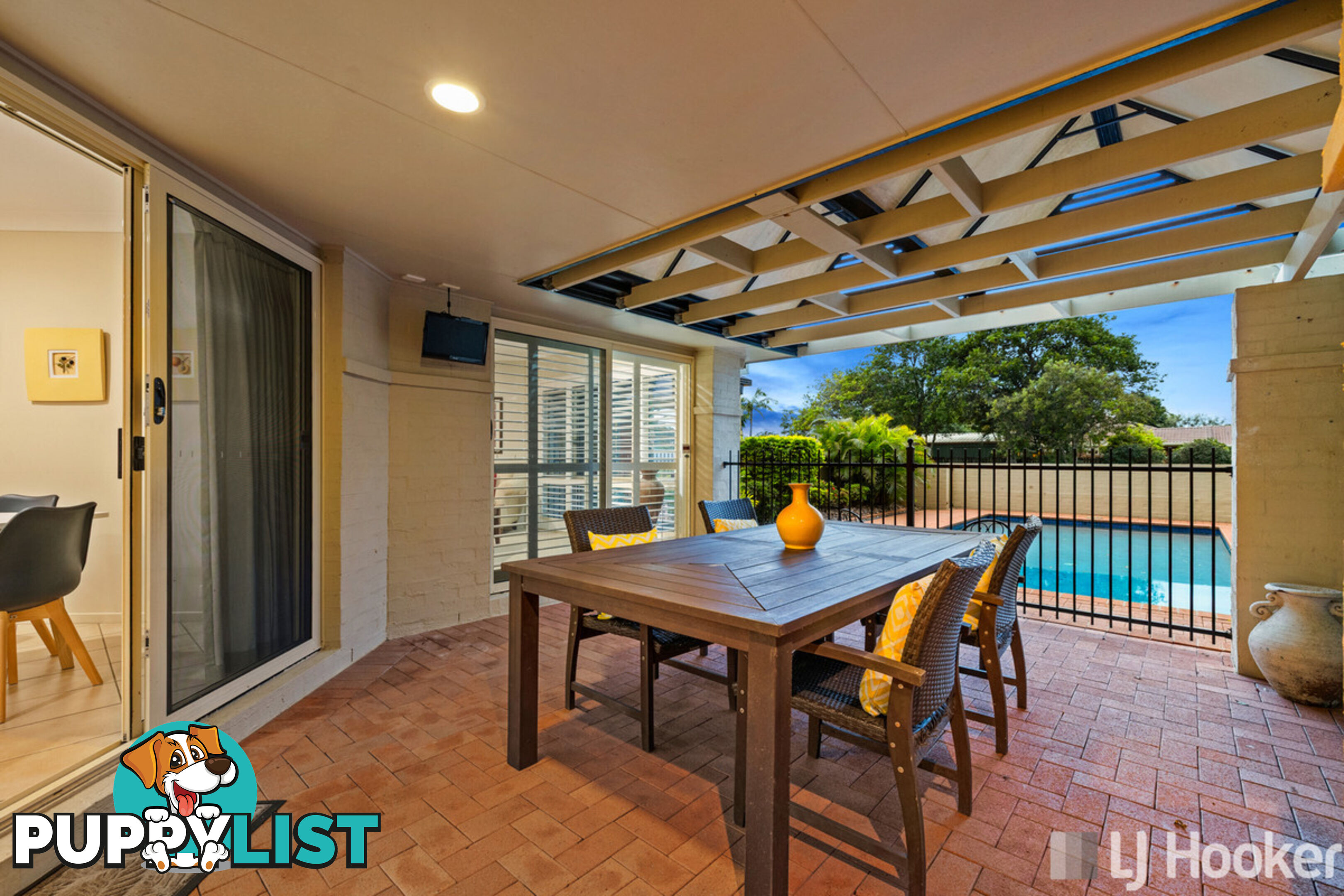 71 Pinelands Circuit REDLAND BAY QLD 4165