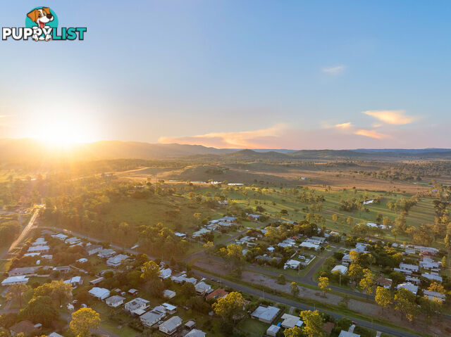 65 Dingyarra Street TOOGOOLAWAH QLD 4313