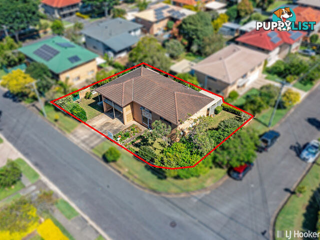 84 Morialta Street MANSFIELD QLD 4122