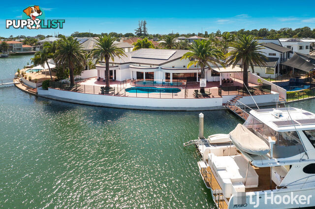 13 Carling Court RABY BAY QLD 4163