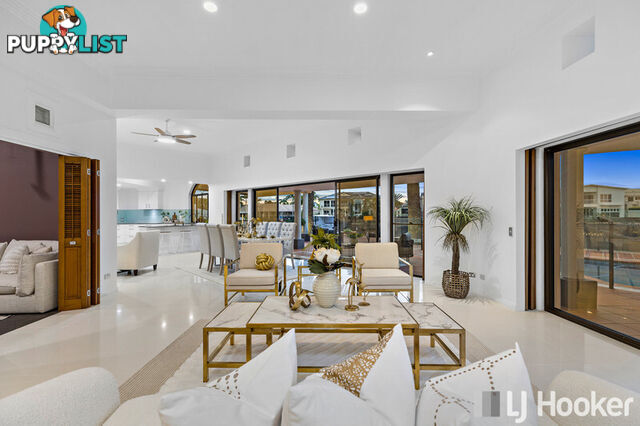 13 Carling Court RABY BAY QLD 4163