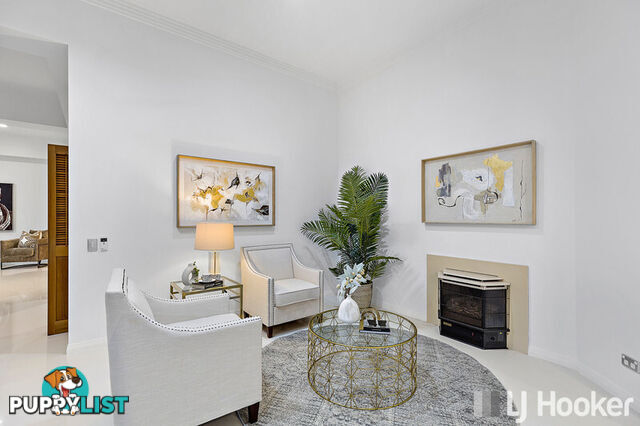 13 Carling Court RABY BAY QLD 4163
