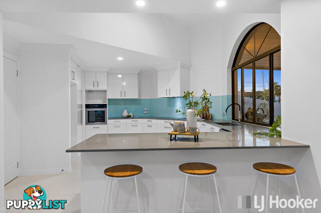 13 Carling Court RABY BAY QLD 4163