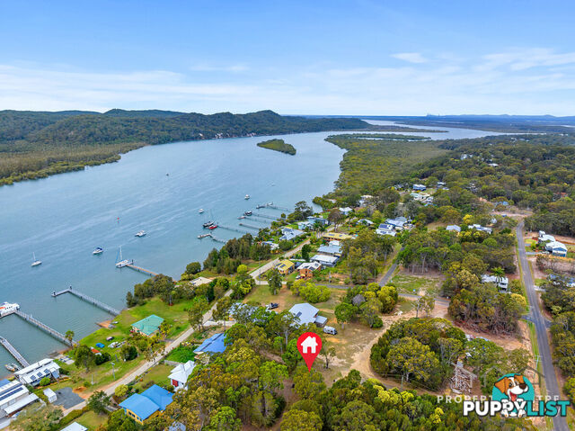 43 Scenic Drive RUSSELL ISLAND QLD 4184